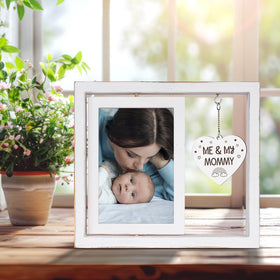 Nuowagify rustic wood frame blends with cozy nursery décor