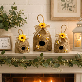 Nuvagiki bee decor makes a thoughtful gift for bee lovers.