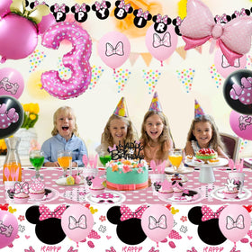 Nyhpar Pink Mouse foil balloon mouse head accent for the cake table.