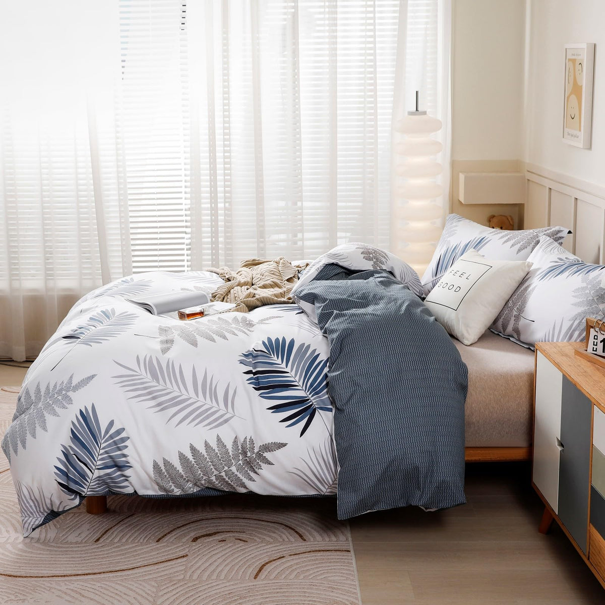 OAITE corner ties stabilize the duvet inside the cover