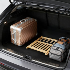 Oakvora luggage rack with non-slip base and rounded edges protects luggage.