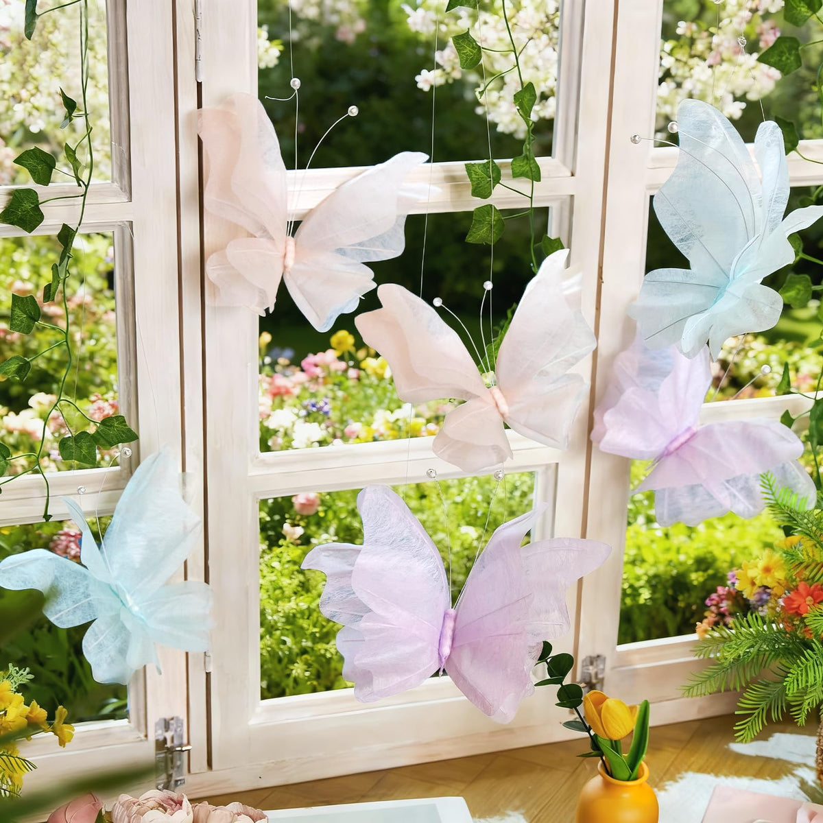 OBBOLO 3D butterflies suitable for classrooms and events, adding visual interest.