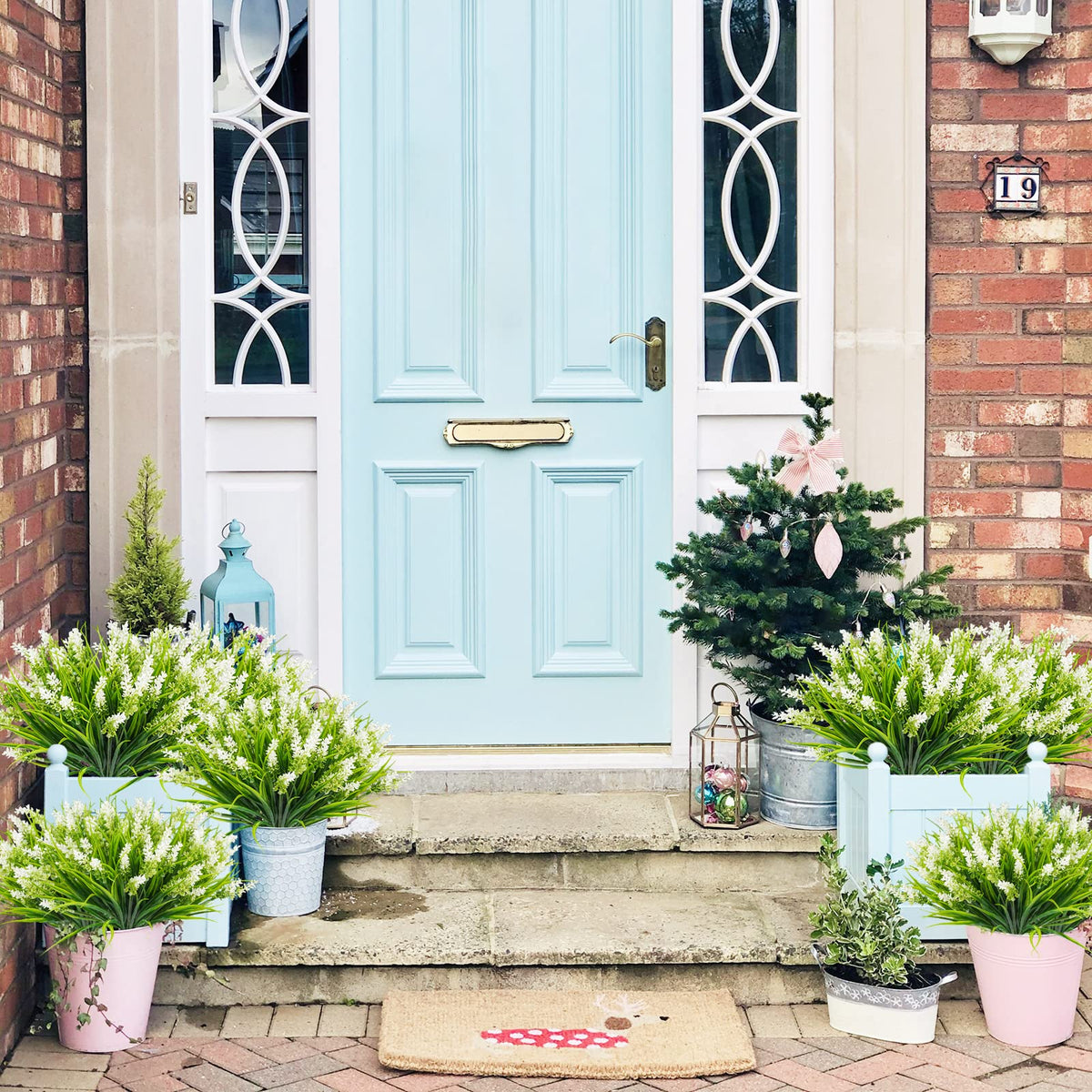 obbsie artificial shrubs stems stay vibrant on porches with no fading.