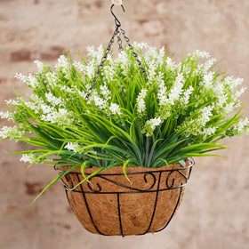obbsie 12-bundle arrangement provides easy DIY greenery for outdoor spaces.