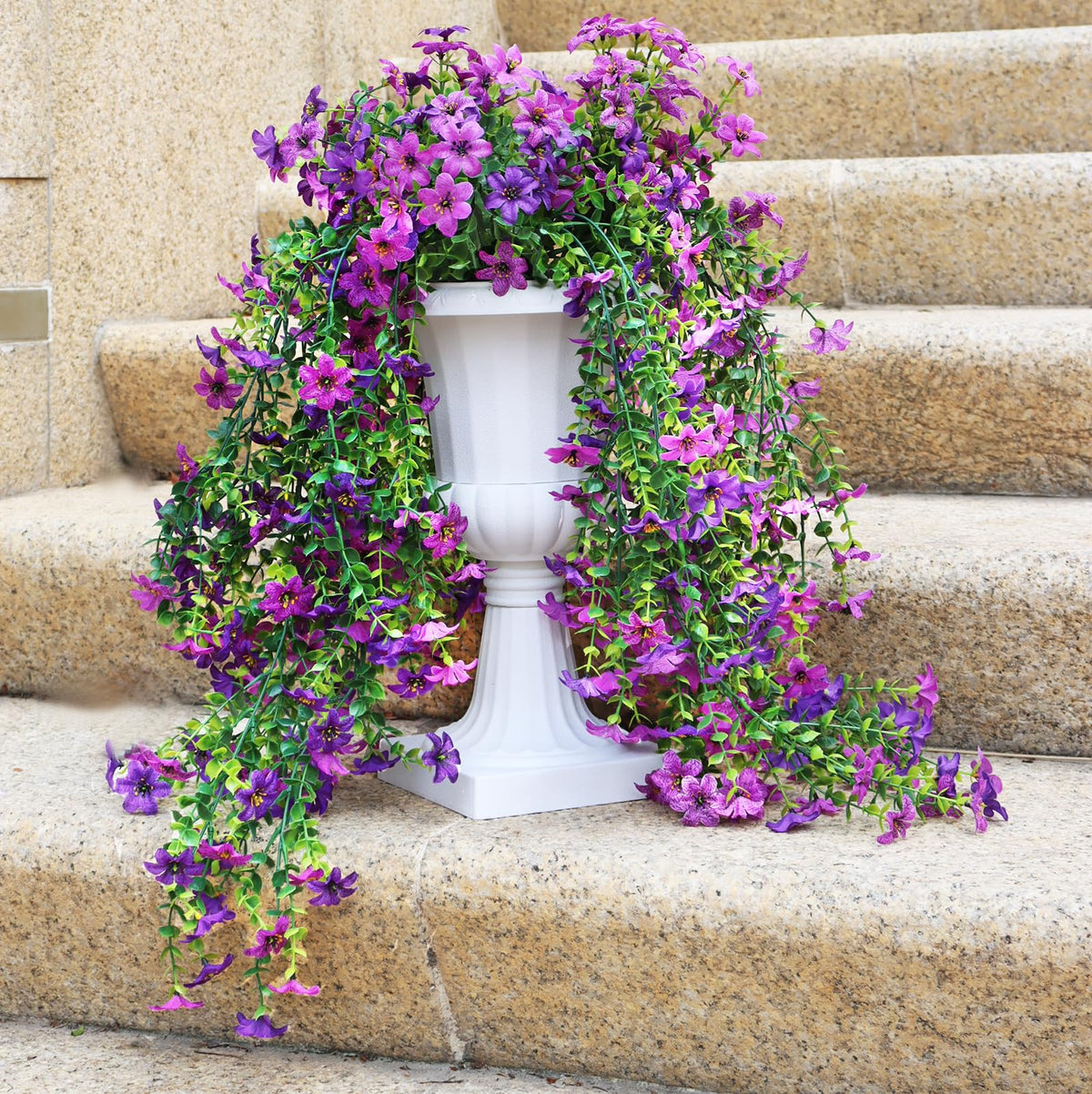 Obmnor maintenance-free outdoor decor requires no watering or trimming.