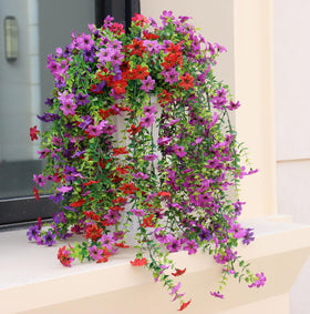 Obmnor outdoor decor stays fresh-looking all season