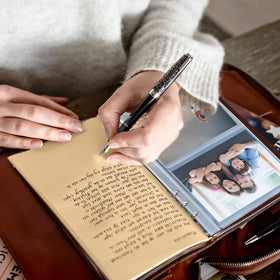 OBTAIN 4x6 photo pages with inserts for storytelling beside photos
