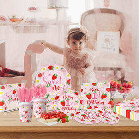 OGMOGKW Berry first birthday tableware helps hosts save time and simplify cleanup