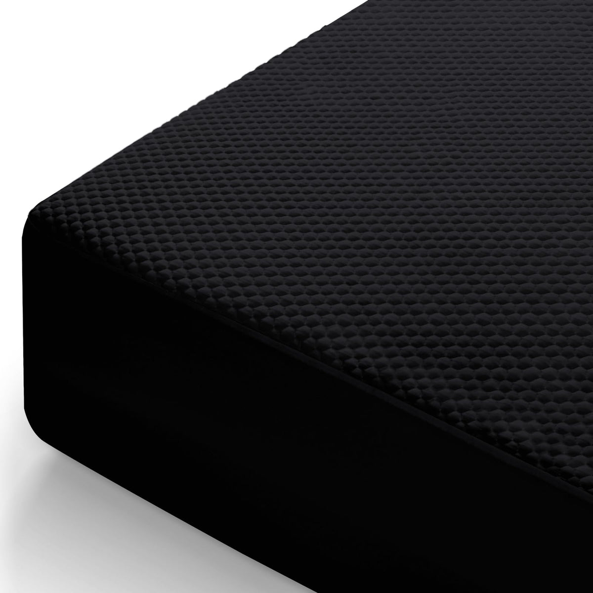 OhGeni 3D honeycomb ventilation highlights airflow and cooler nights.