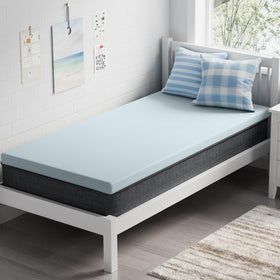OhGeni twin topper with cooling gel shows temperature-controlled surface for cool nights