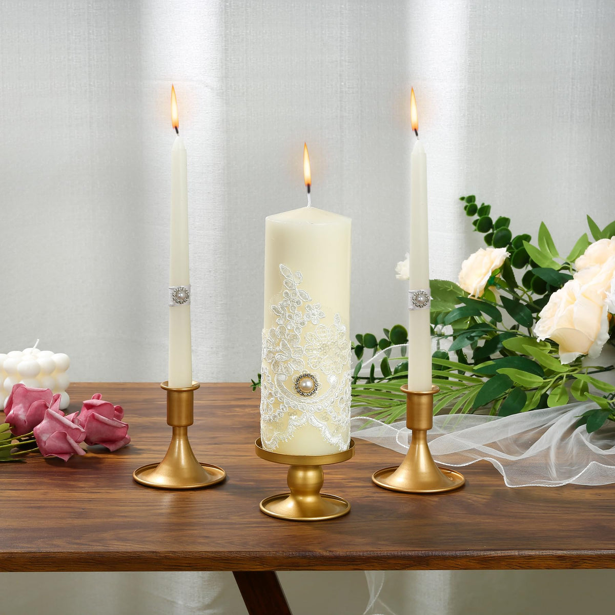 Ohmique Unity Candle Holder gold wedding-table setting with candlelight