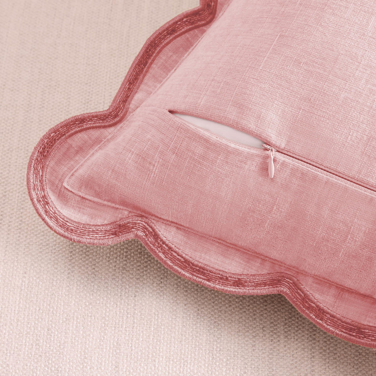 Ohocut elegant living room pillow cover set enhances cozy ambience.
