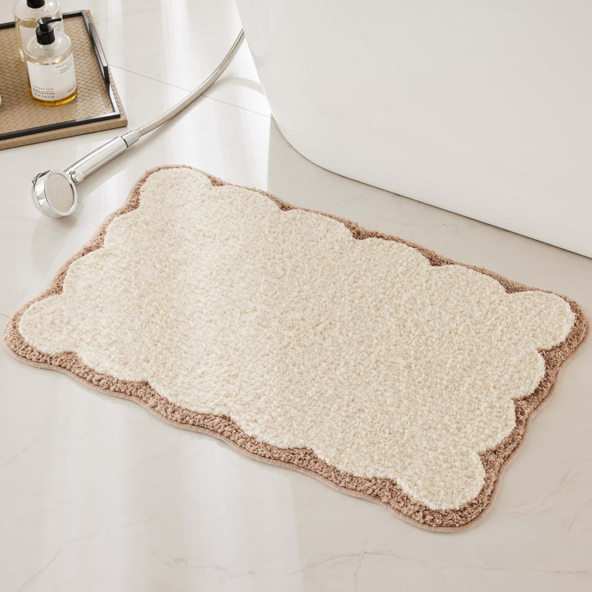 Ohocut luxury microfiber bath rug with scalloped edge in beige sand; plush underfoot.