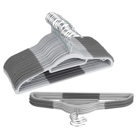OIKA 30-pack plastic hangers, front view, space-saving closet solution.