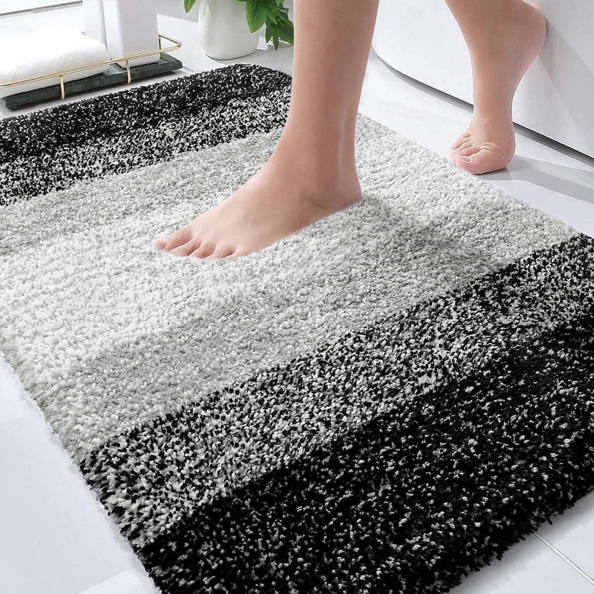 OLANLY bath mat 30x20 with soft microfiber for cozy, quick-drying comfort in any bathroom.