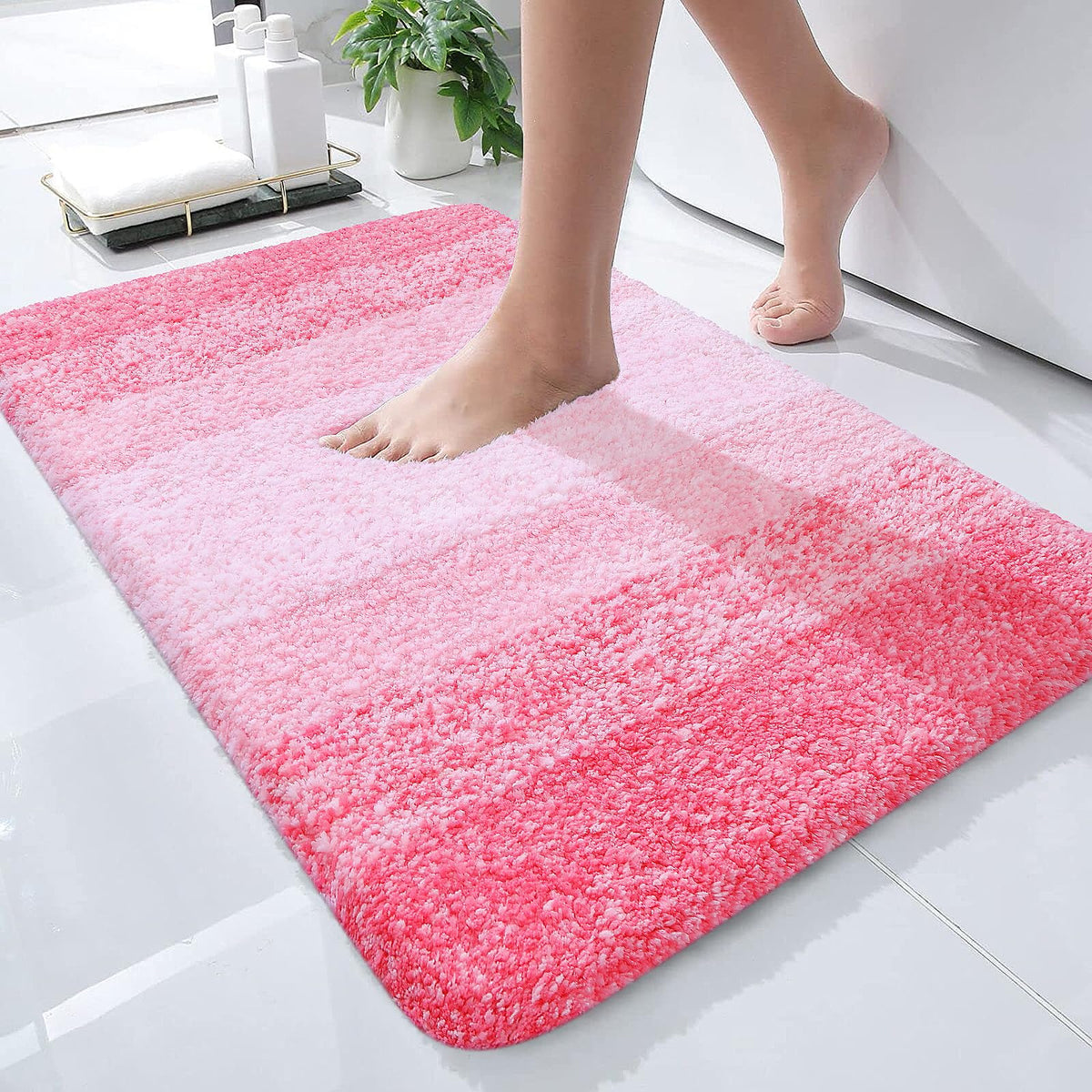 OLANLY bath mat soft-pile provides luxurious comfort and quick drying after a shower