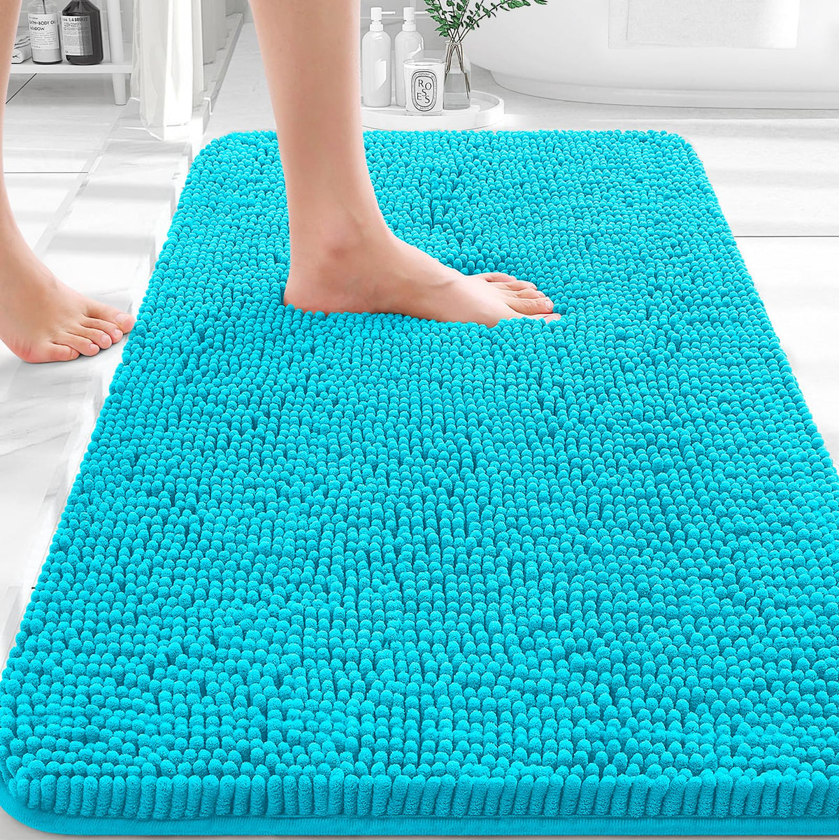 OLANLY bath rug with soft-chenille texture cushions feet and adds cozy warmth.