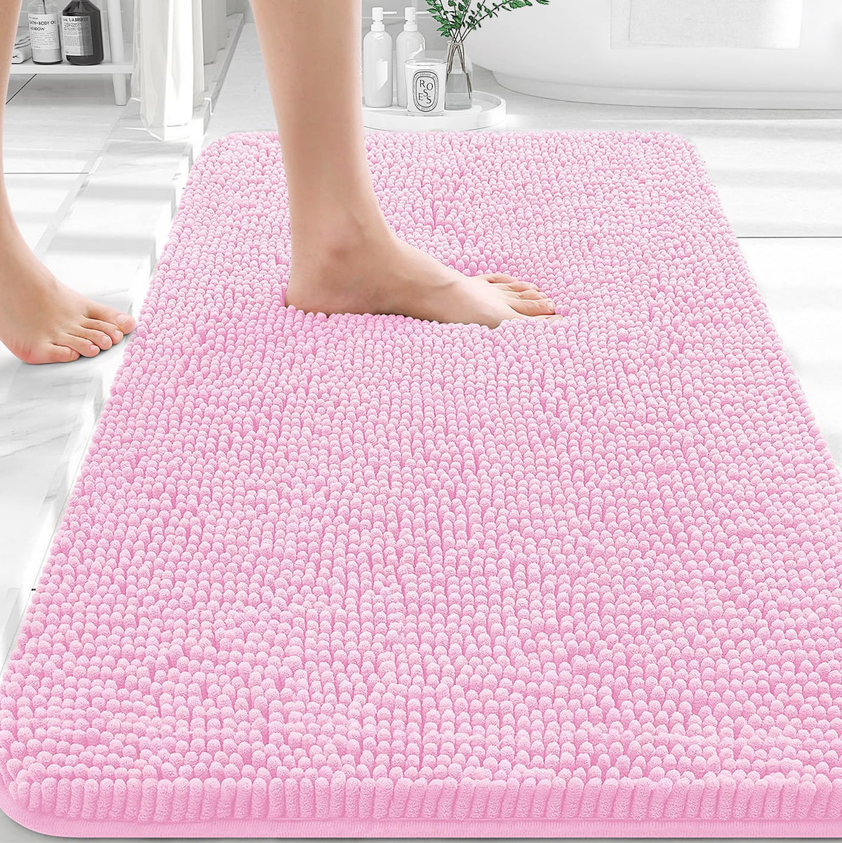 OLANLY bath rug soft-chenille closeup, cozy texture for feet after showers