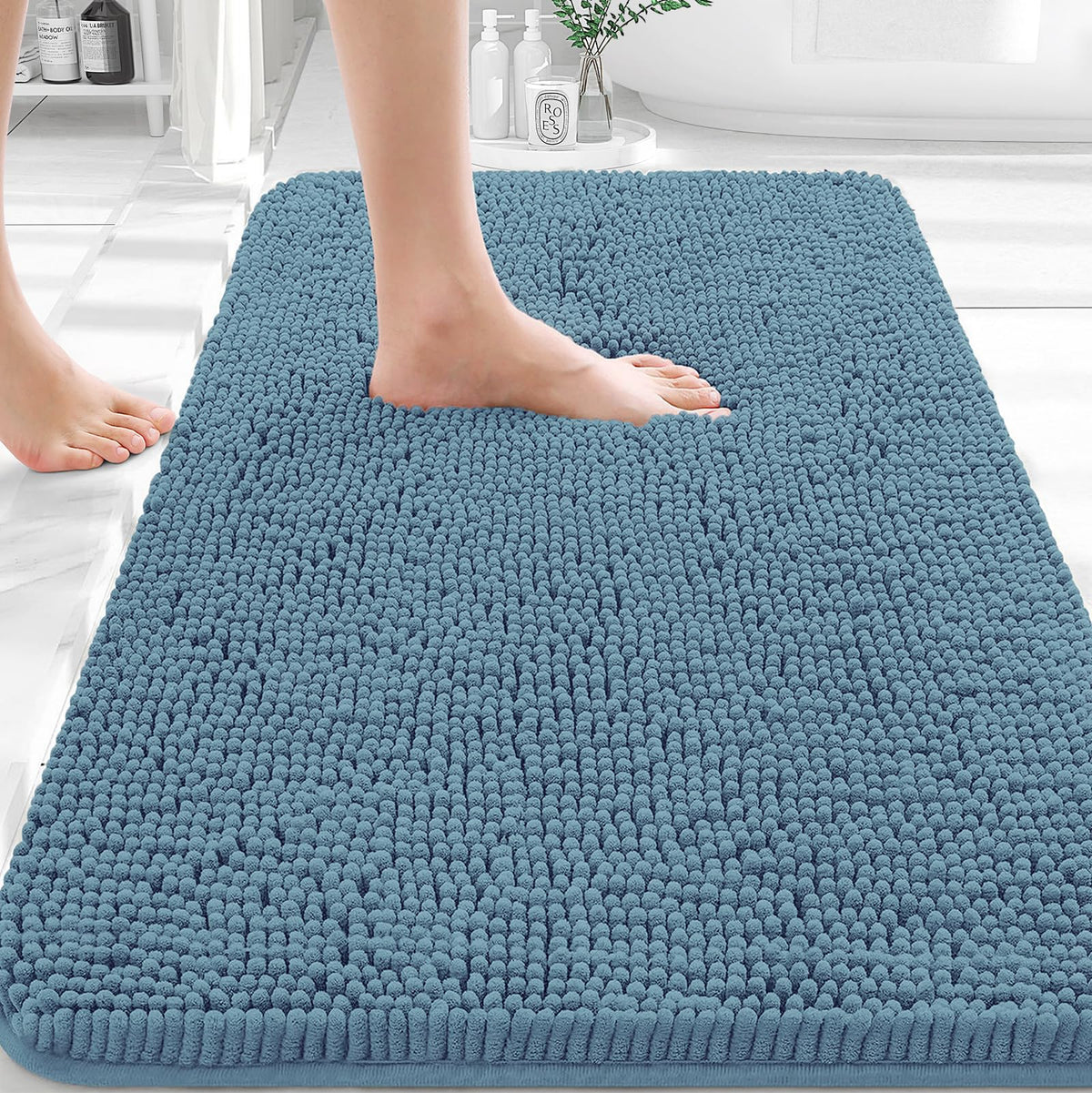 OLANLY bathroom rug 30x20 in chenille, soft underfoot and cozy.
