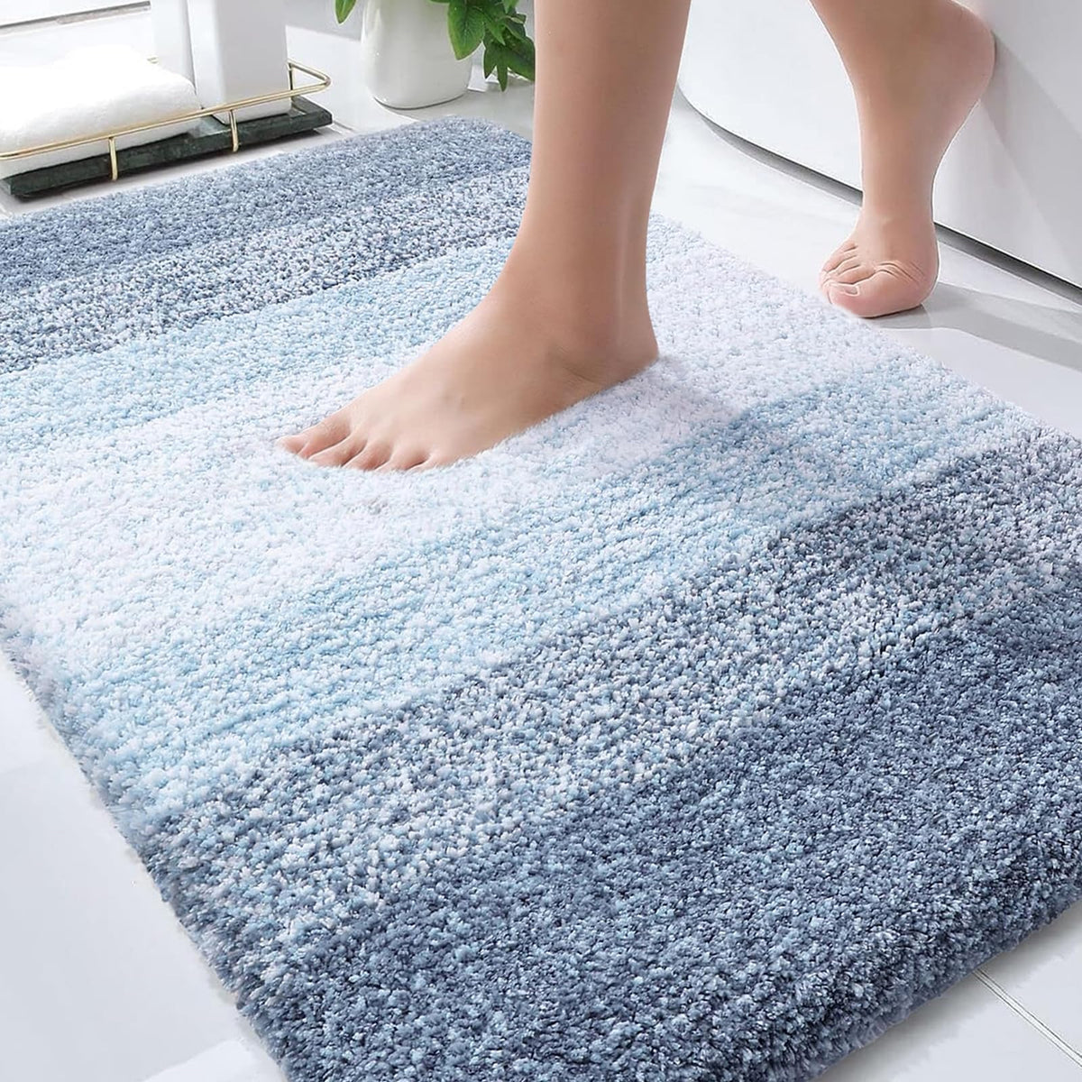 OLANLY bathroom rug 30x20 plush microfiber for luxurious comfort and foot warmth.