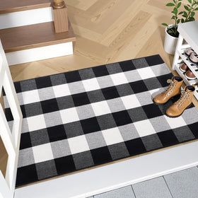 OLANLY Buffalo Plaid Rug easy-clean routine with vacuum or gentle machine wash.