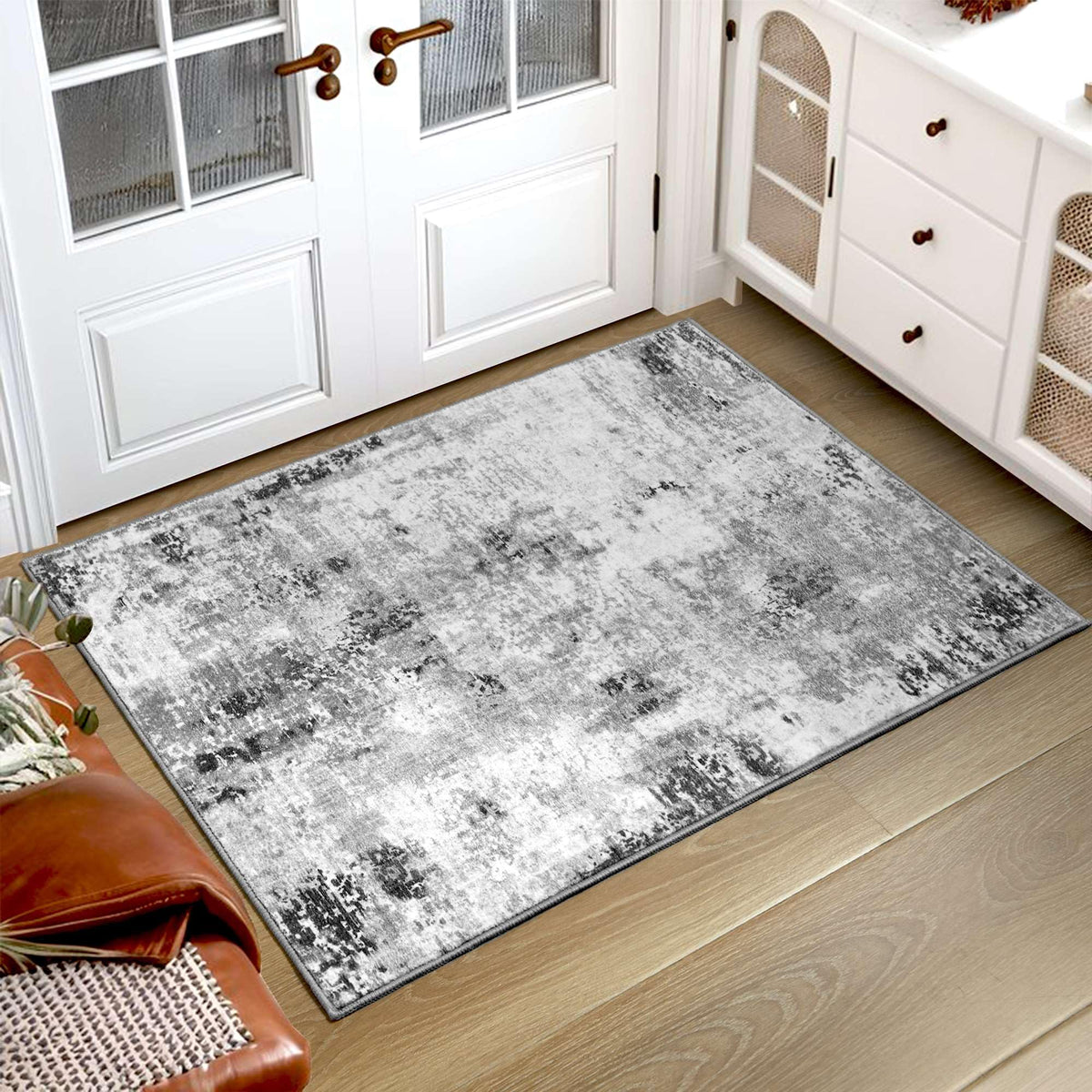 Ompaa durable boho entryway rug stands up to daily use.