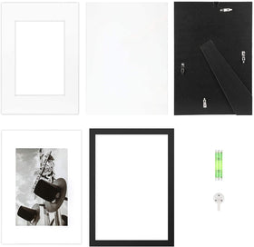 ONE WALL includes Signal Lamp print for immediate display