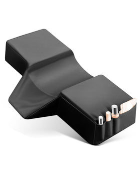 Onism Lash Pillow with ergonomic neck support for stable client positioning.