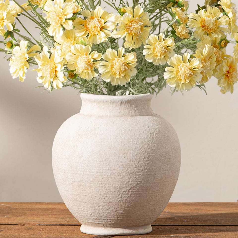 ooit ceramic flower vase front view showing clean white finish for versatile décor