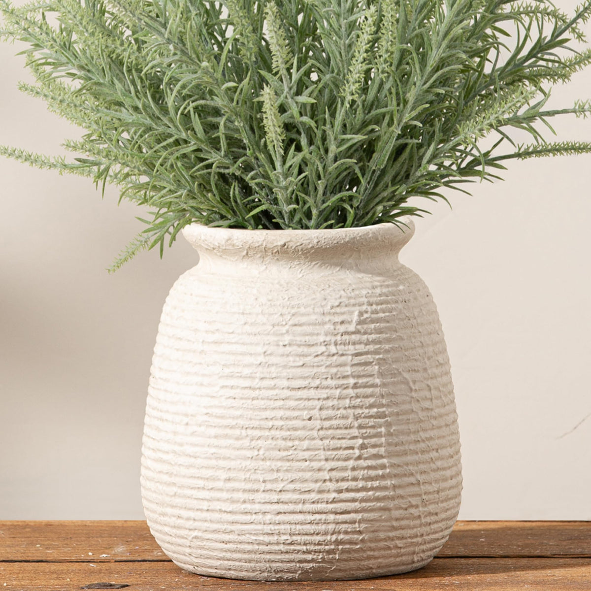 OOIT ceramic flower vase with wide mouth for fresh blooms and lush arrangements