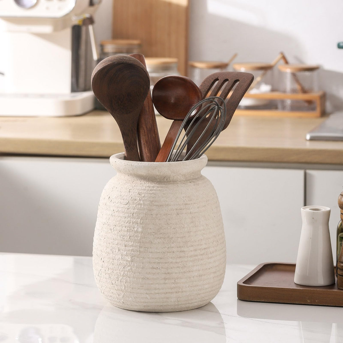 OOIT vase gifting option suitable for housewarmings and holidays