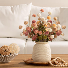 OOIT vase ideal for fresh plants or artificial arrangements