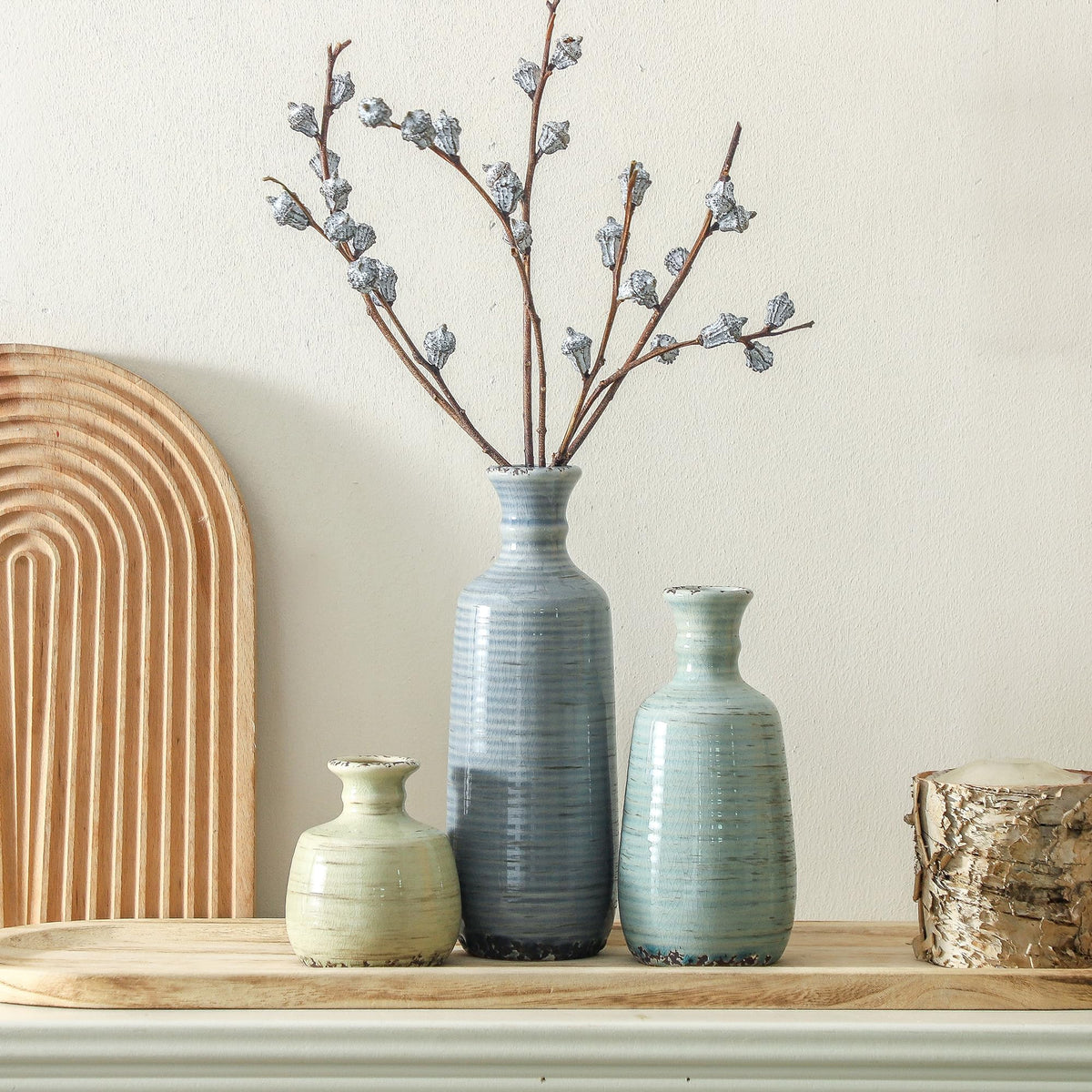 OOIT bathroom vanity vase brings subtle decor charm