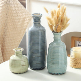 OOIT entryway decor vase adds rustic warmth and texture