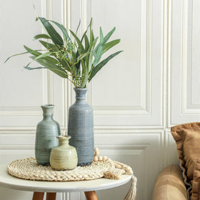 OOIT mantel display vase for shelves and tabletops