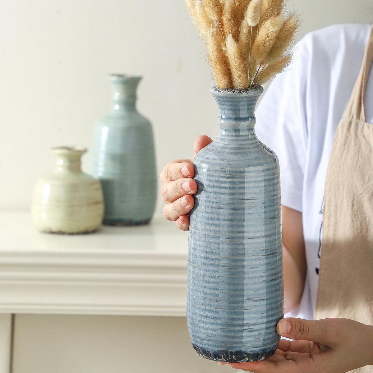 OOIT medium vase highlights centerpieces and floral accents