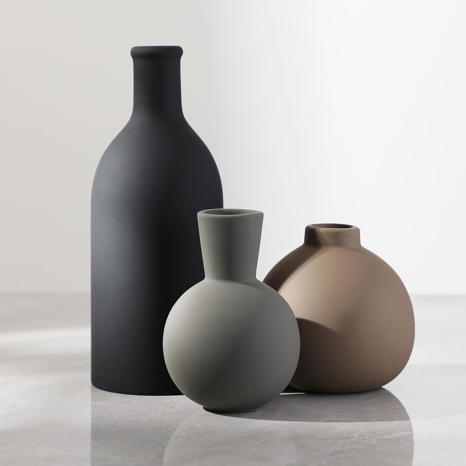 ooit ceramic vase set of 3 with varied shapes, ideal for mixed blooms