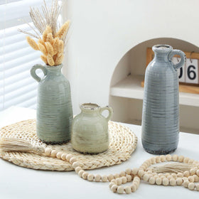 ooit living-room-shelf-decor-vases — perfect for seasonal arrangements