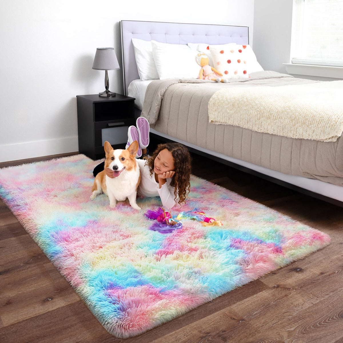 Ophanie Rainbow Rug in dorm room decor adds warmth and style.