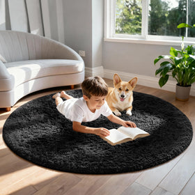 Ophanie Round Rug 5ft Black Circle bedroom cozy texture supports relaxing feet.