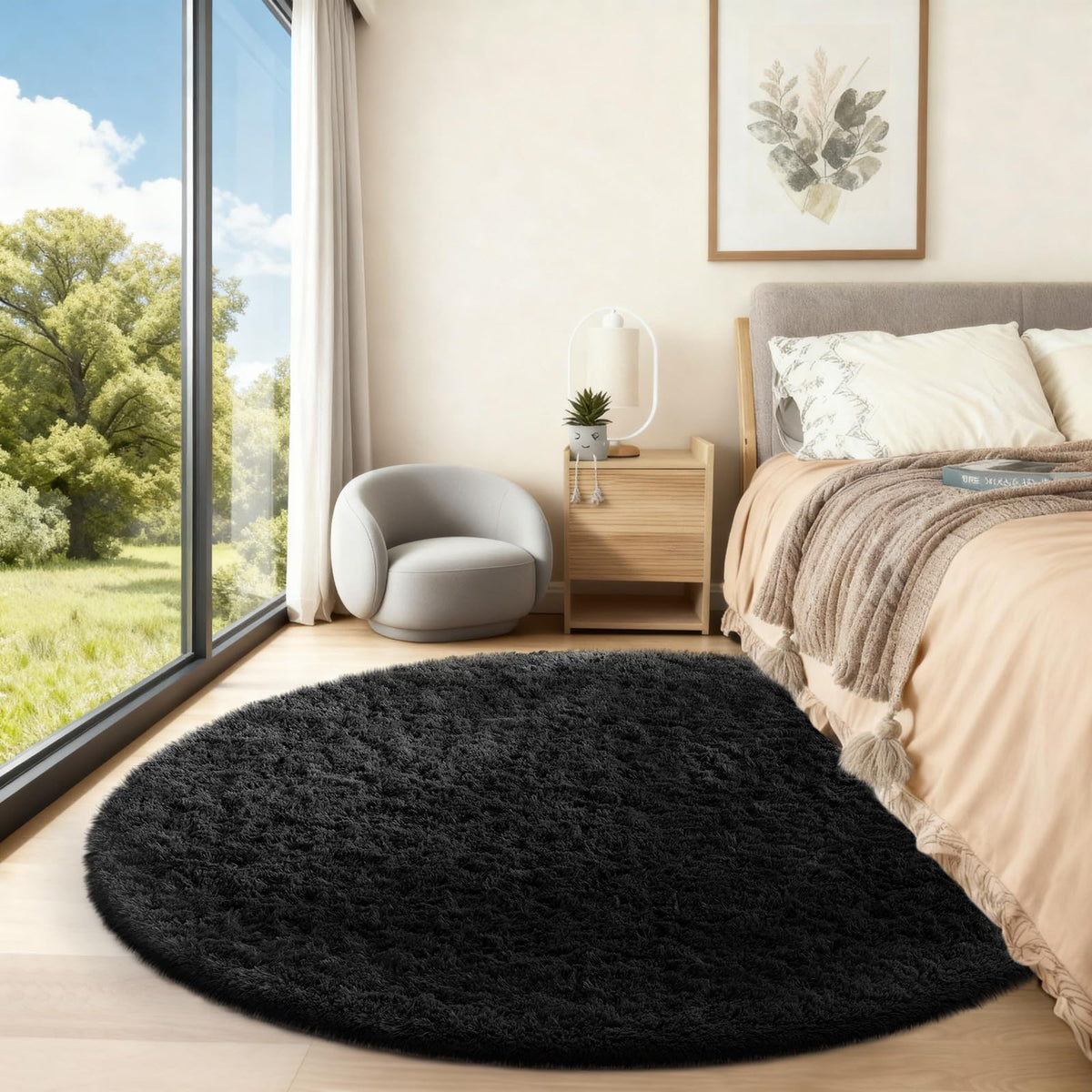 Ophanie Round Rug 5ft Black Circle floor detail reveals dense fibers and tidy edge.