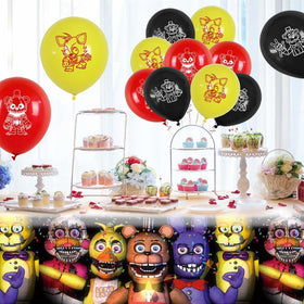 Optiacan Freddy tablecloth creates a vibrant backdrop for snacks and games.