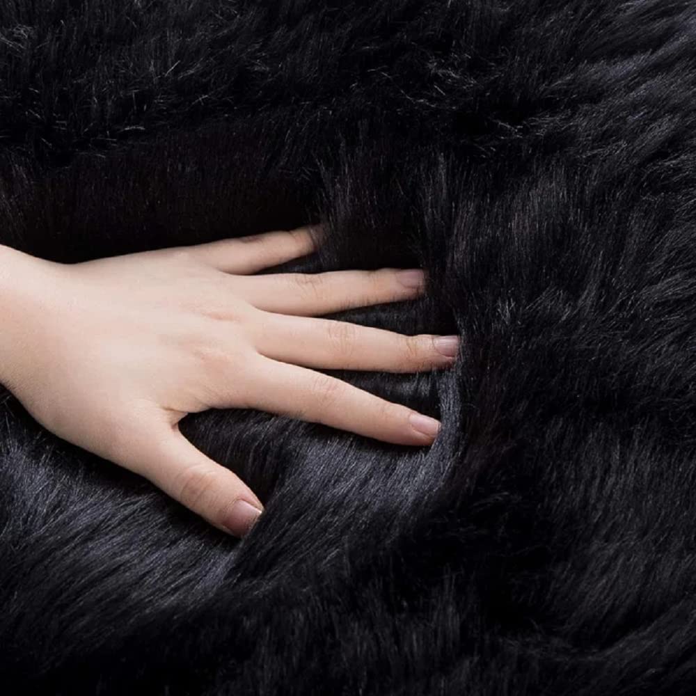 ORINOVA gift-ready fluffy rug suitable for nursery or bedroom decor.