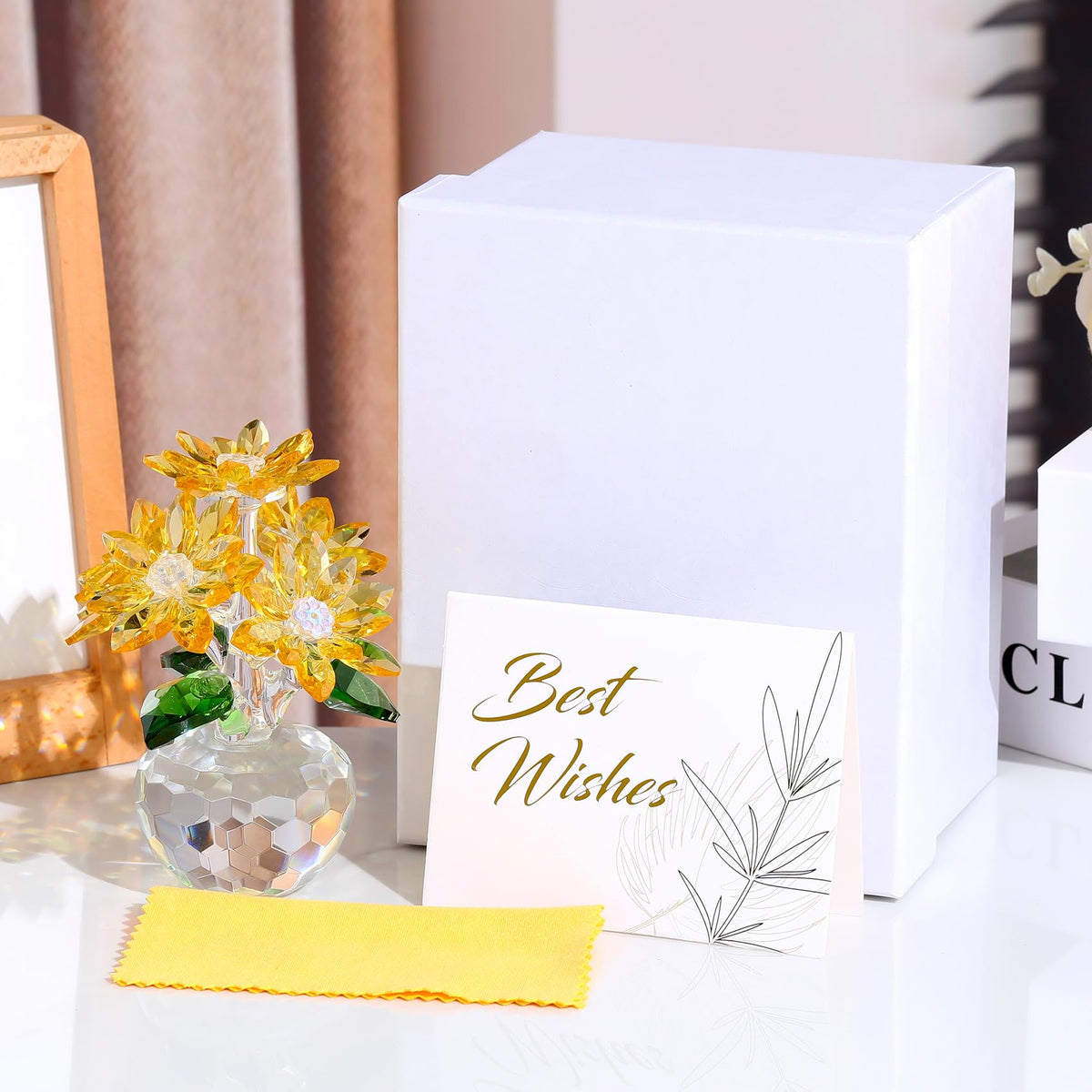 Ornalrist Crystal Yellow Daisy Gift Box presents a ready-to-gift keepsake
