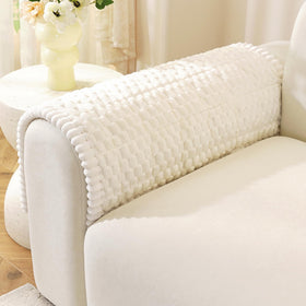 OstepDecor Washable Couch Cover for Dogs protects upholstery while remaining dog-friendly.