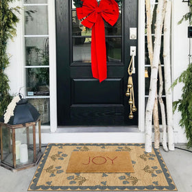 Othilic machine-washable entry rug simplifies cleanup after outdoor use.