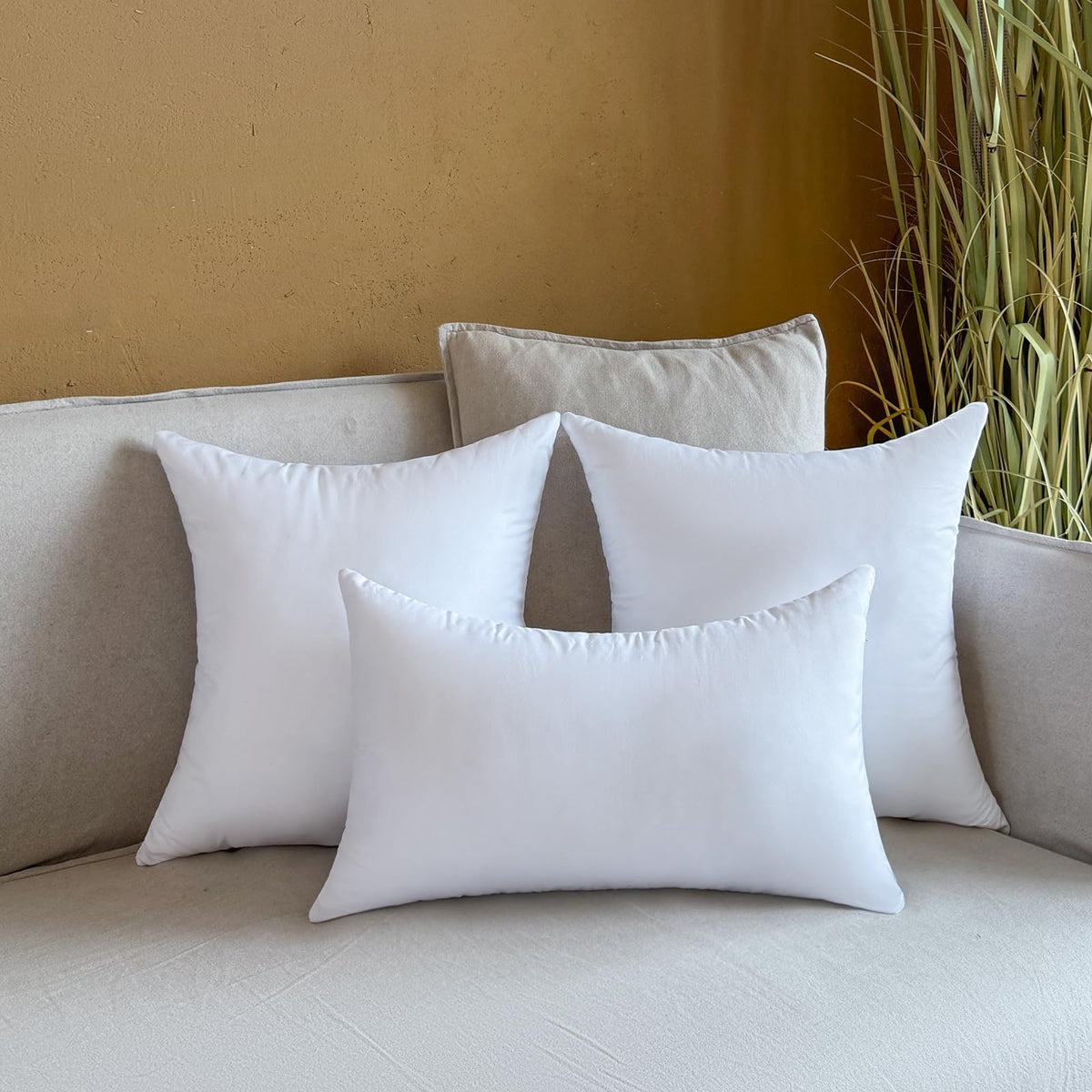 OTPIPCS two-pack pillow inserts with adjustable fullness zipper for customization.