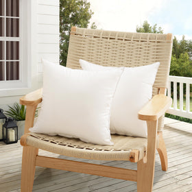 Oubonun 16x16 outdoor pillow inserts note on care and maintenance.