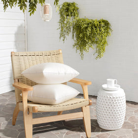 Oubonun 16x16 outdoor pillow inserts soft 100% polyester fill for comfort.