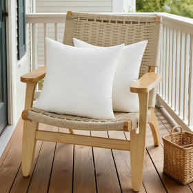 Oubonun set of two pillows fits various decor styles.